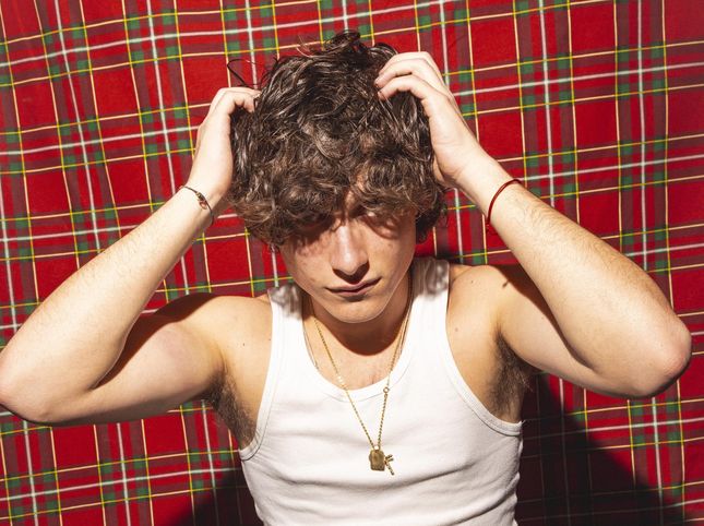 Дзіўна: «Мы спявачы-аўтары песень можам яшчэ мець шанец»