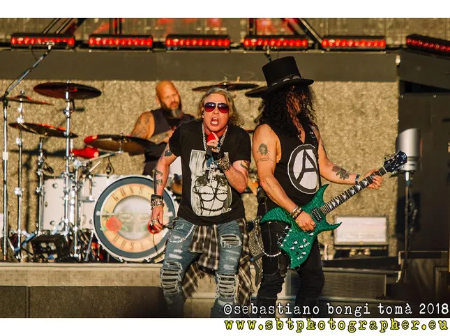 Guns N’ Roses: у Польшчы граюць песню пасля 20 гадоў