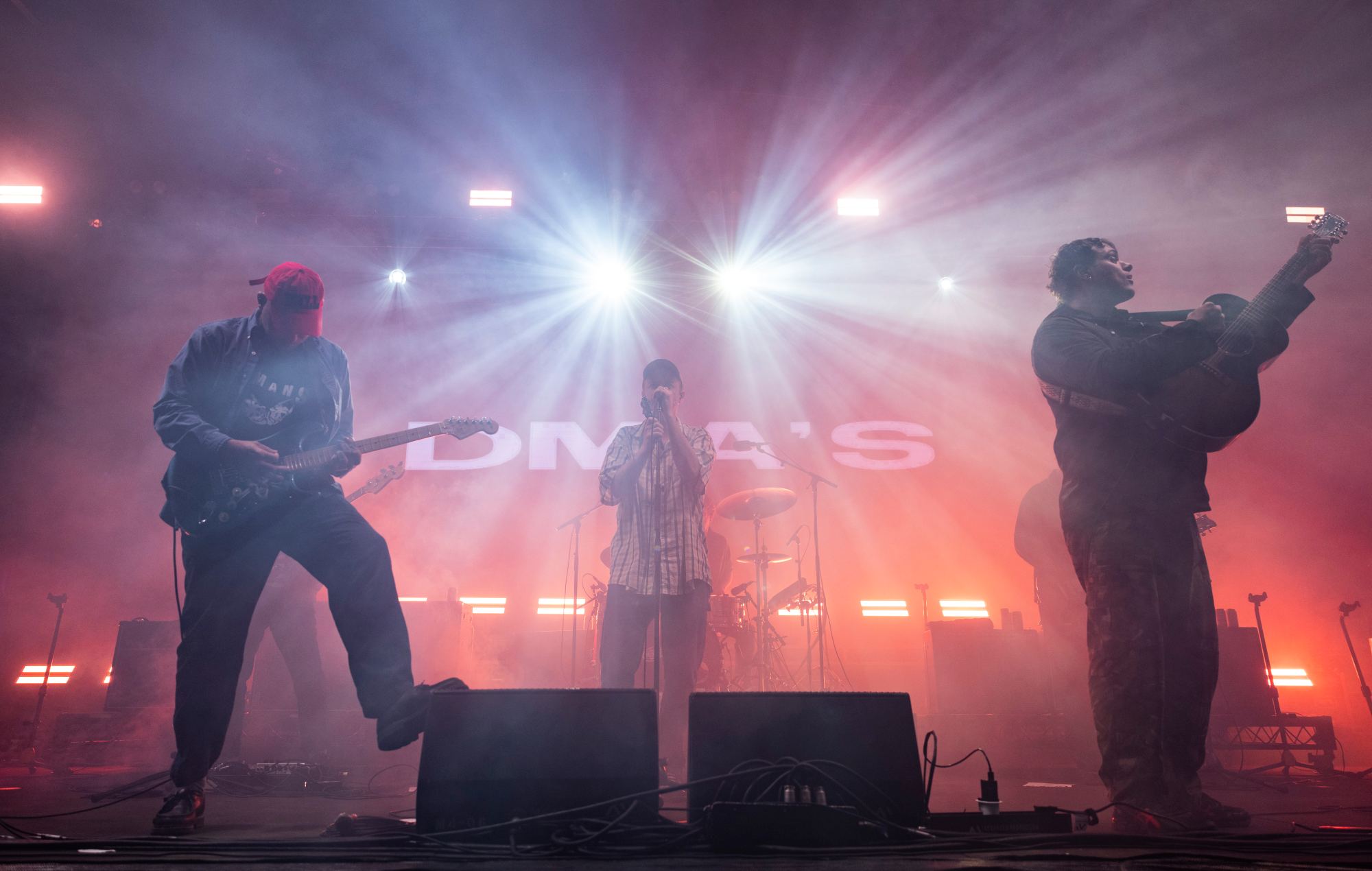 DMA’s: Падобнасці паміж кантры і брітпопам